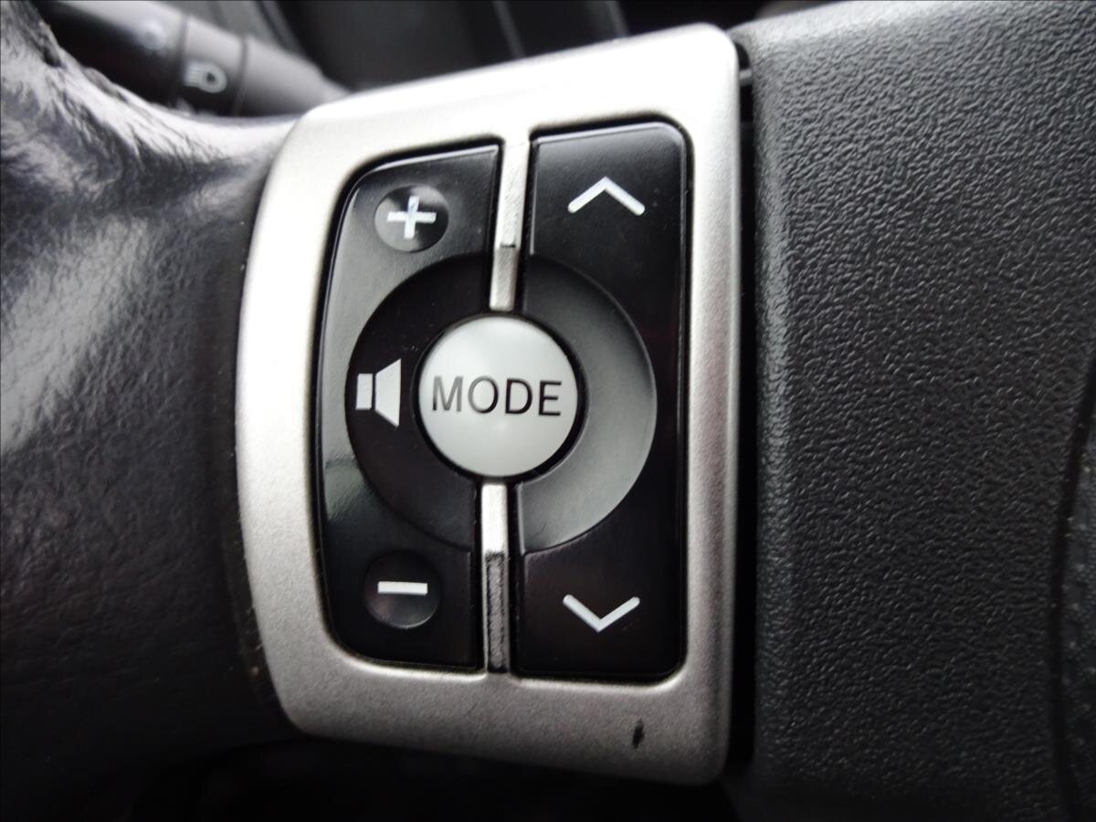 Toyota Urban Cruiser Hatchback 1,3 l 74 kw