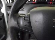 Peugeot 208 Hatchback 1,2 l 60 kw