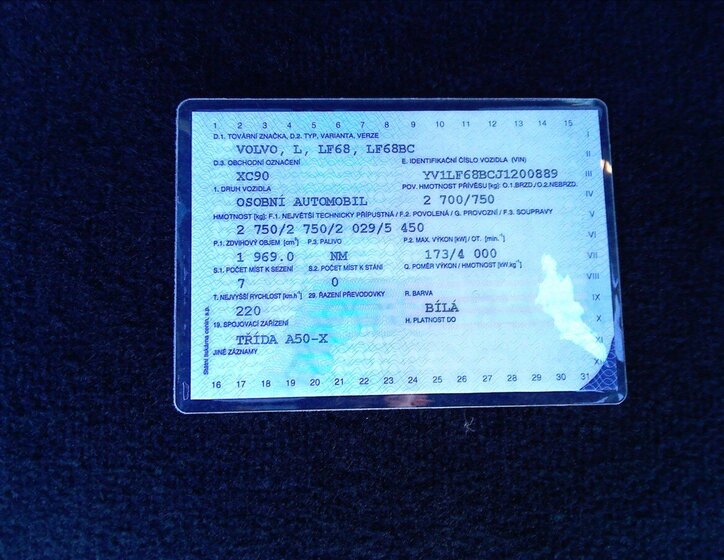 Volvo XC90 SUV / Terénní 2,0 l 173 kw