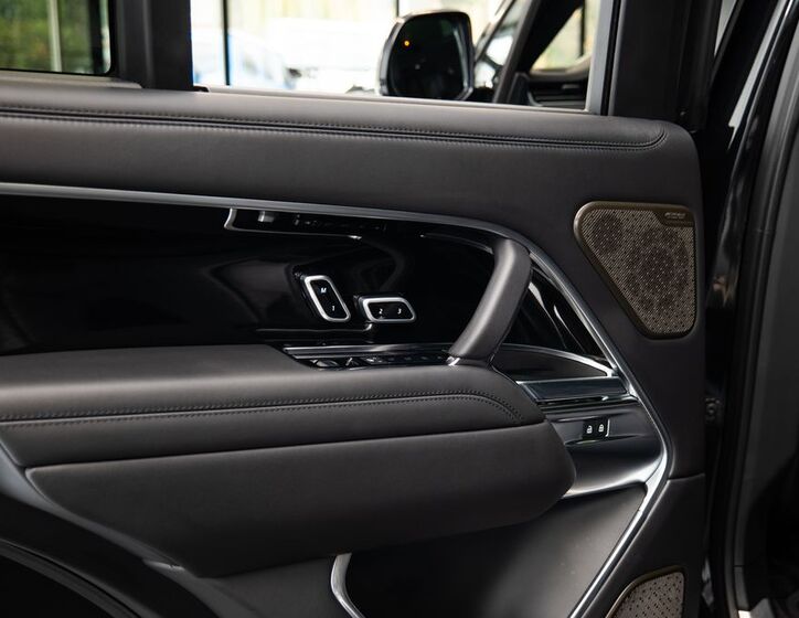 Land Rover Range Rover 13