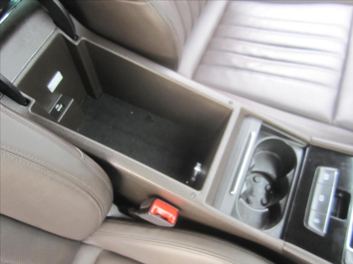 Škoda Superb Liftback 2,0 l 200 kw