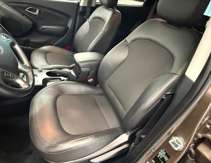 Hyundai ix35 SUV / Terénní 2,0 l 122 kw