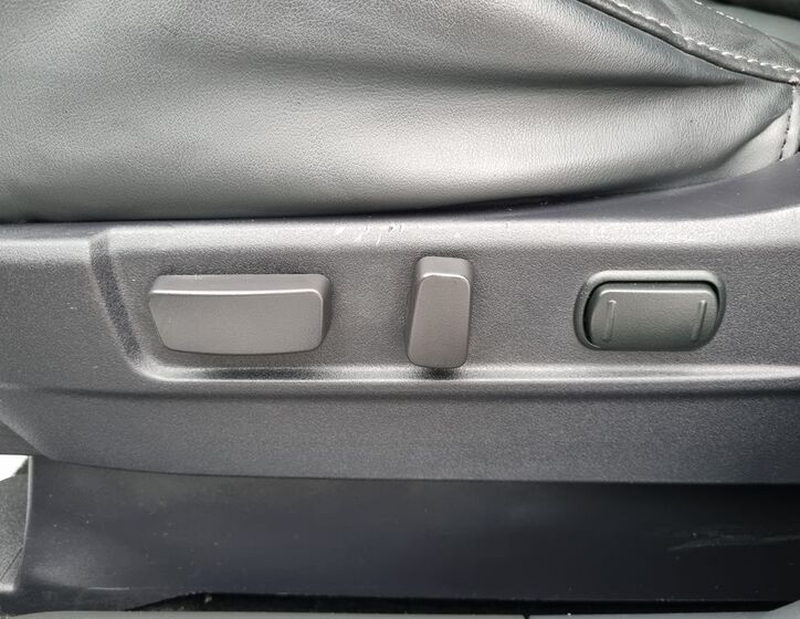 Mitsubishi Outlander 20