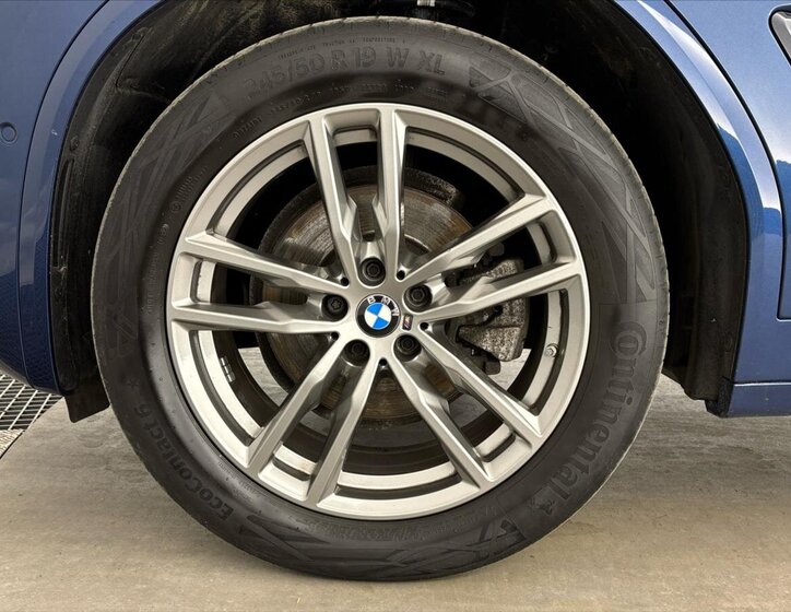 BMW X3 SUV / Terénní 2,0 l 140 kw