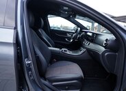 Mercedes-Benz Třídy E Sedan 2,0 l 143 kw