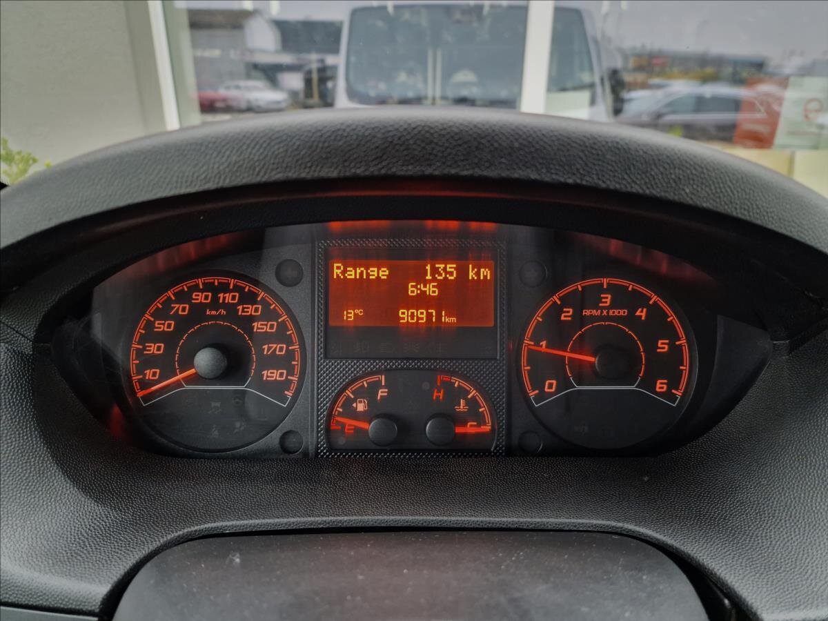 Citroën Jumper Skříň 2,2 l 103 kw