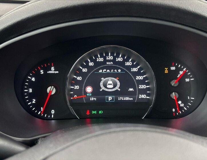 KIA Sorento SUV / Terénní 2,2 l 147 kw