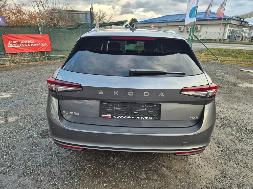 Škoda Superb Kombi 2,0 l 142 kw