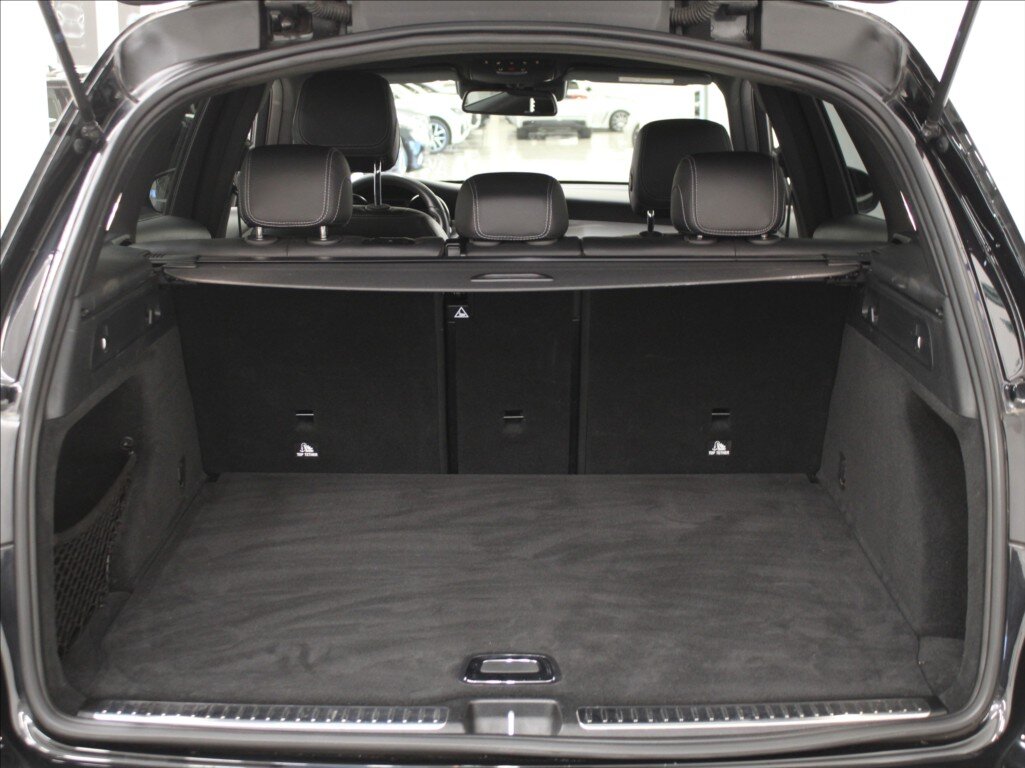 Mercedes-Benz GLC SUV 3,0 l 190 kw