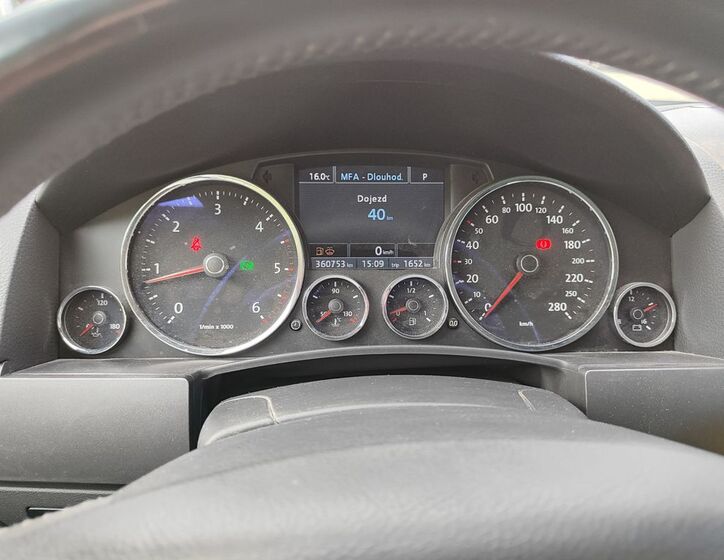 Volkswagen Touareg 18