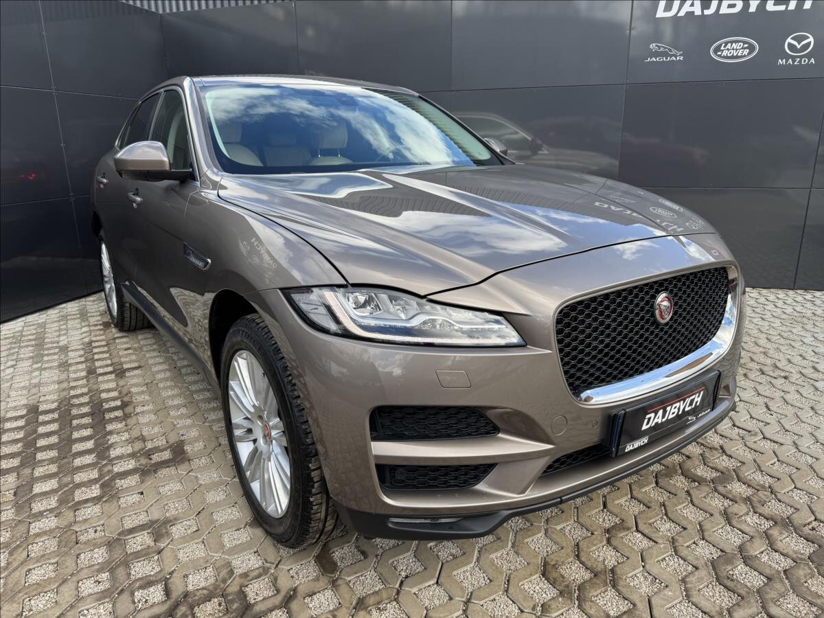 Jaguar F-Pace SUV 2,0 l 132 kw