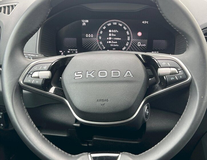 Škoda Karoq Hatchback 1,5 l 110 kw