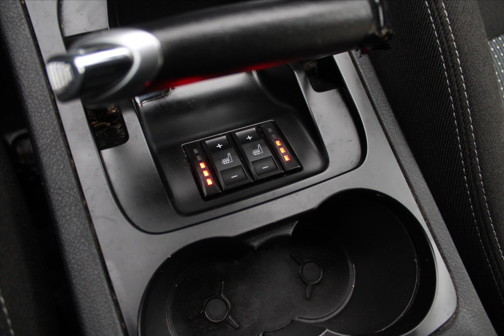 Ford S-MAX MPV 2,0 l 103 kw