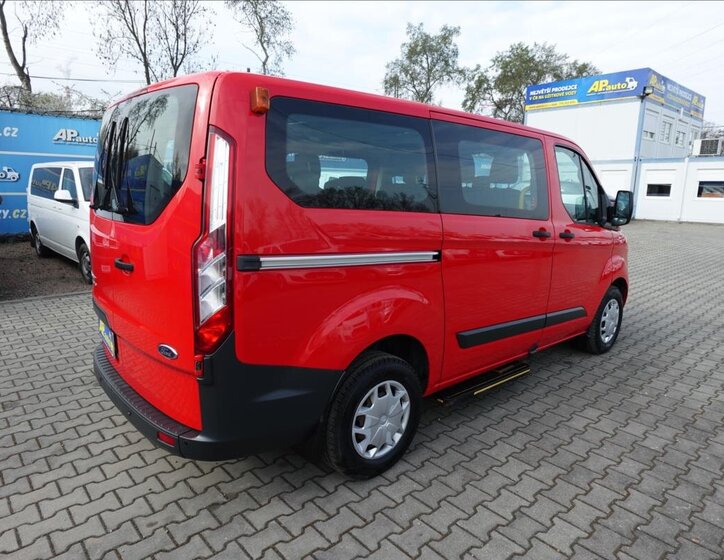 Ford Transit Custom Ostatní 2,0 l 77 kw