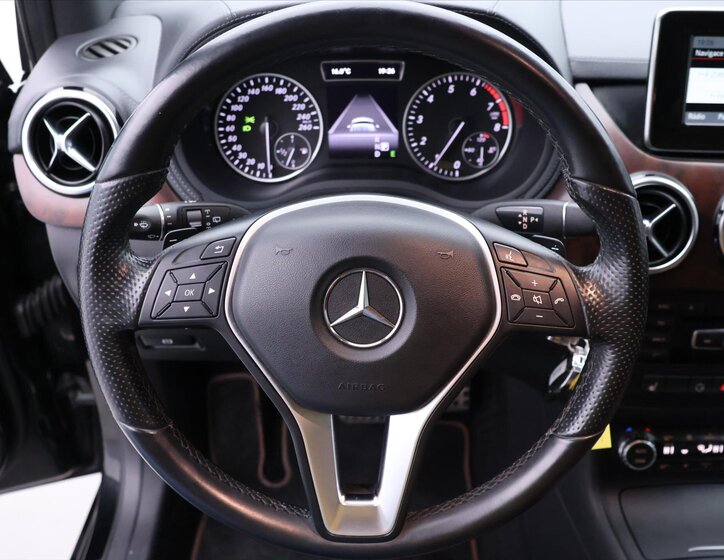 Mercedes-Benz Třídy B 15