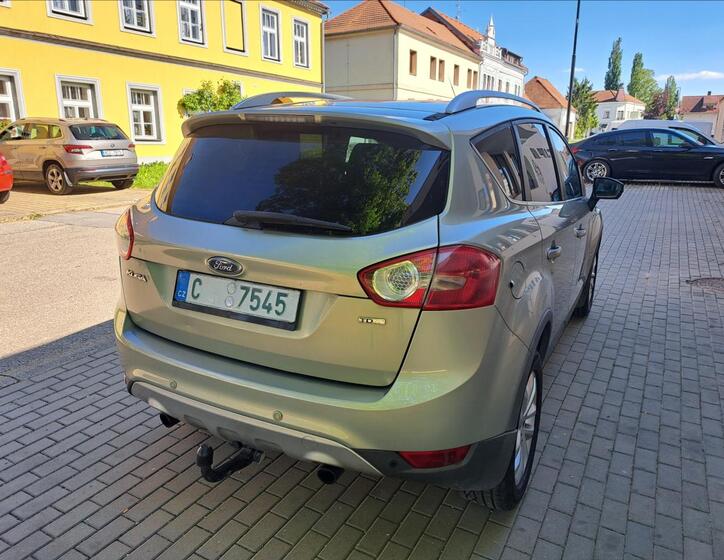 Ford Kuga 9