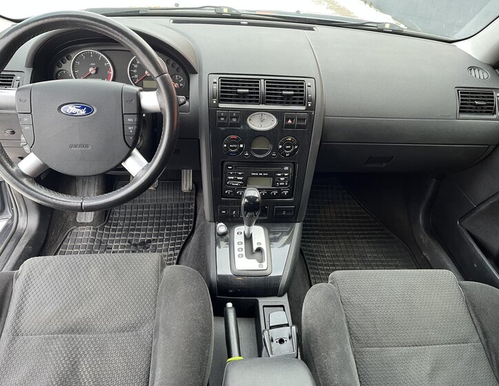 Ford Mondeo 14