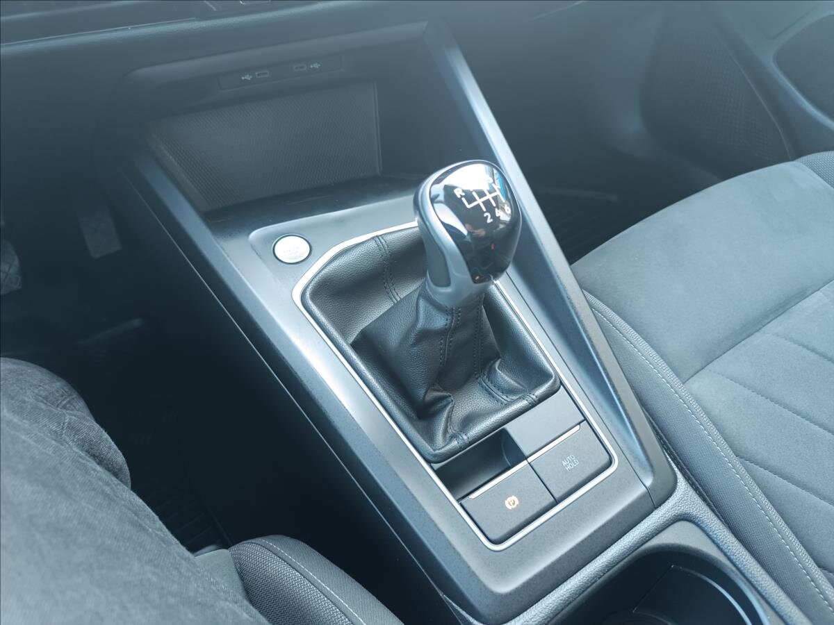 Volkswagen Golf Kombi 2,0 l 85 kw