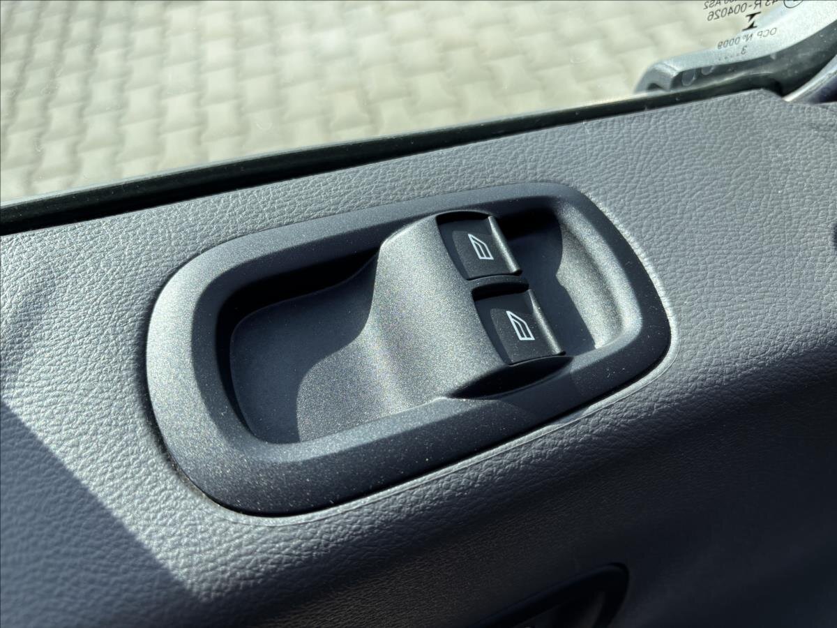 Ford Transit Skříň 2,0 l 96 kw