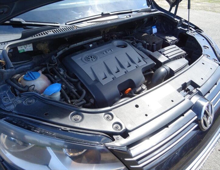 Volkswagen Touran MPV 2,0 l 103 kw