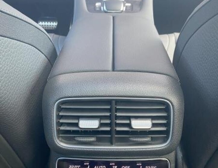 Mercedes-Benz GLE SUV 3,0 l 270 kw