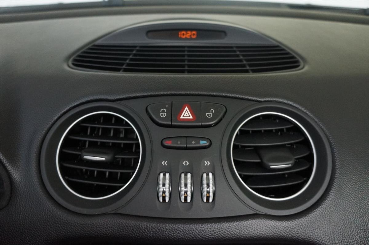 Mercedes-Benz SL Kabriolet 5,5 l 471 kw