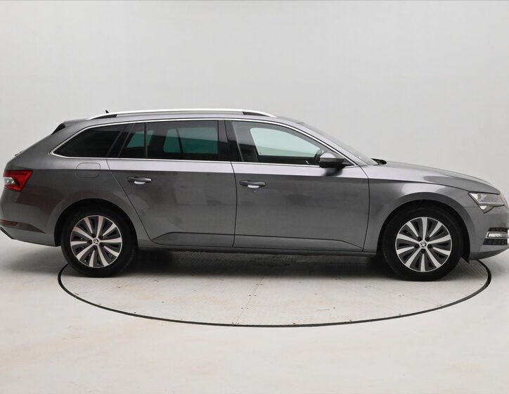 Škoda Superb Kombi 2,0 l 147 kw