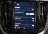 Volvo XC60 SUV / Terénní 2,0 l 145 kw