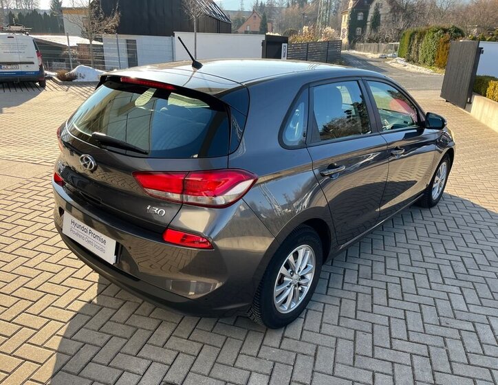 Hyundai i30 Hatchback 998,0 88 kw