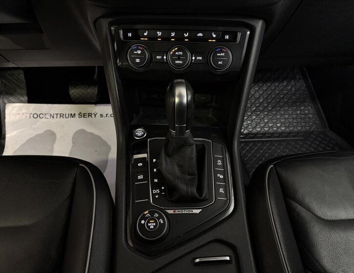 Volkswagen Tiguan Allspace SUV / Terénní 2,0 l 140 kw