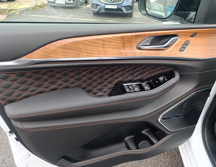 Jeep Grand Cherokee 16