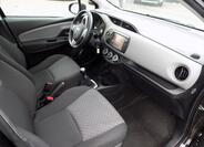 Toyota Yaris 21