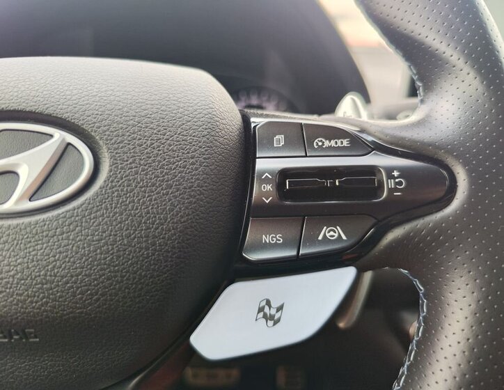 Hyundai i30 Liftback 2,0 l 206 kw