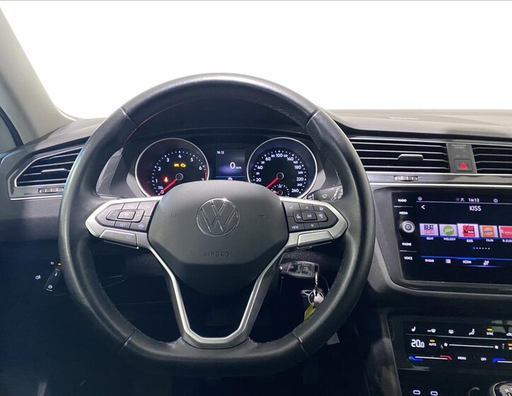 Volkswagen Tiguan 10