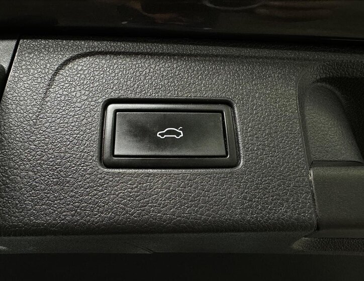 Volkswagen Passat Kombi 2,0 l 147 kw