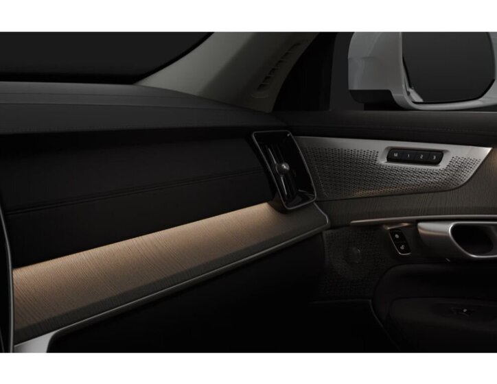 Volvo XC90 SUV / Terénní 2,0 l 184 kw