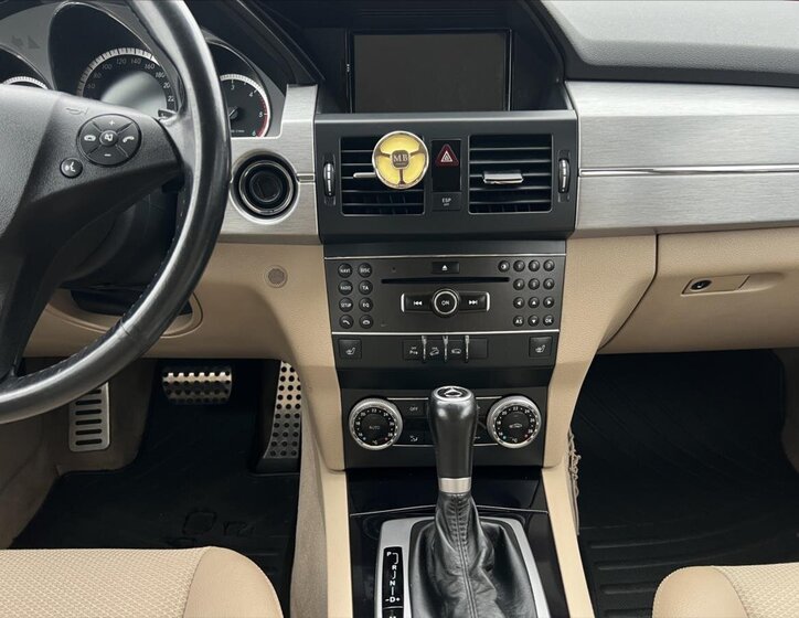 Mercedes-Benz GLK 18