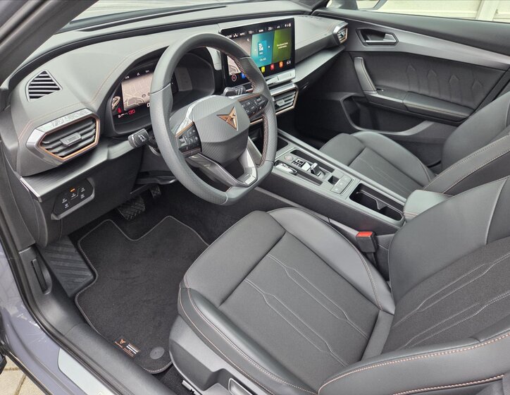 Cupra Formentor SUV / Terénní 2,0 l 140 kw