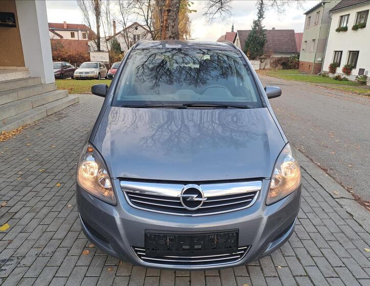 Opel Zafira 2