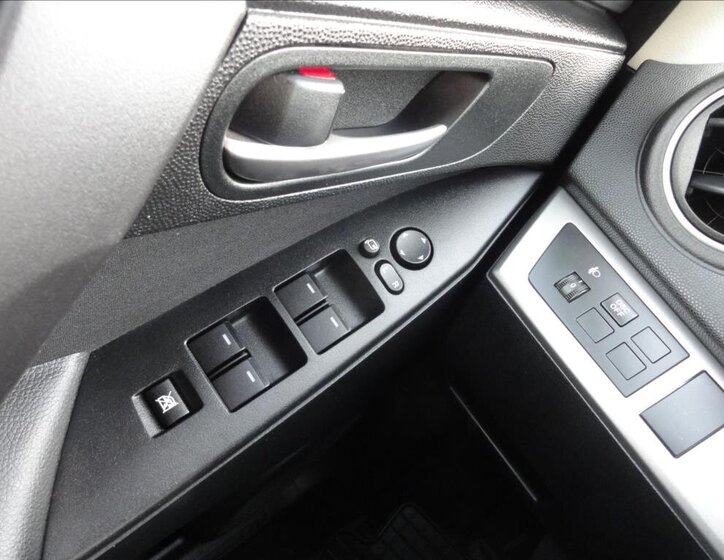 Mazda 3 Hatchback 1,6 l 77 kw