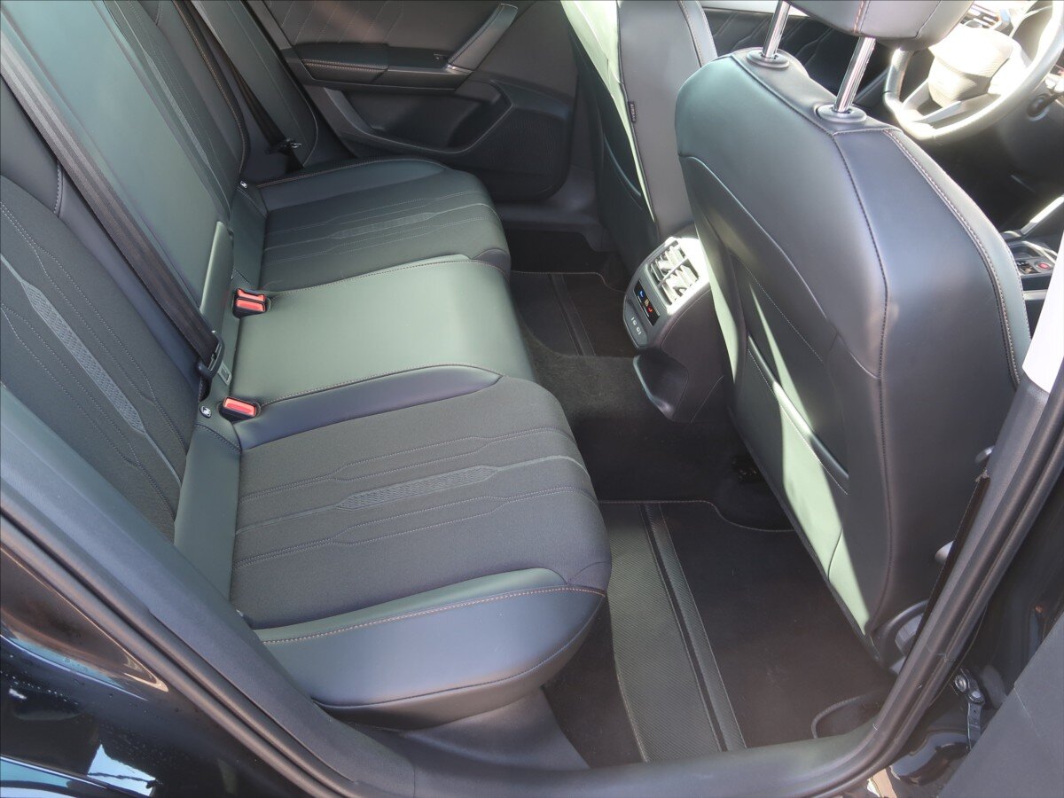 Cupra Formentor SUV / Terénní 2,0 l 140 kw