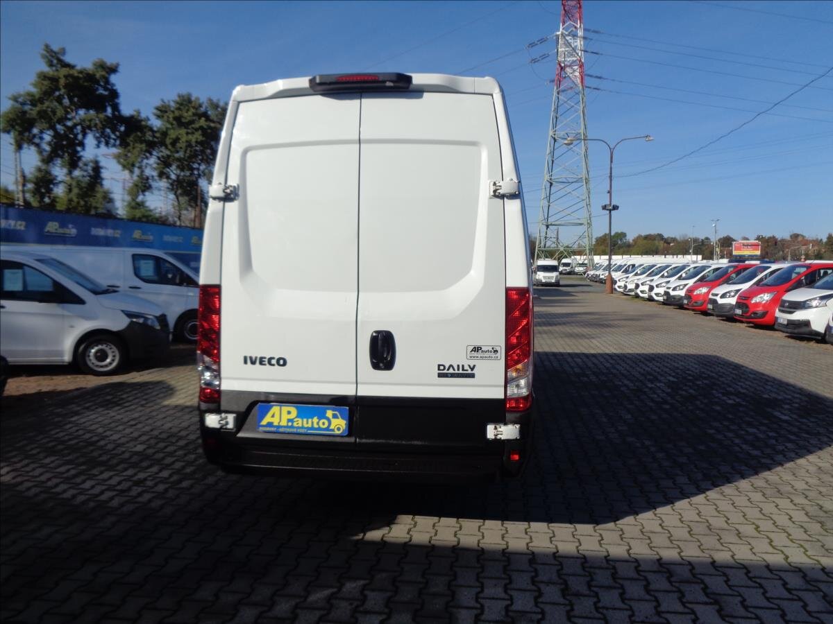 Iveco Daily Ostatní 2,3 l 100 kw