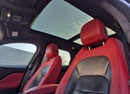 Jaguar F-Pace SUV / Terénní 3,0 l 221 kw