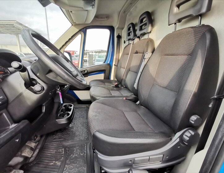 Peugeot Boxer Ostatní 2,0 l 120 kw