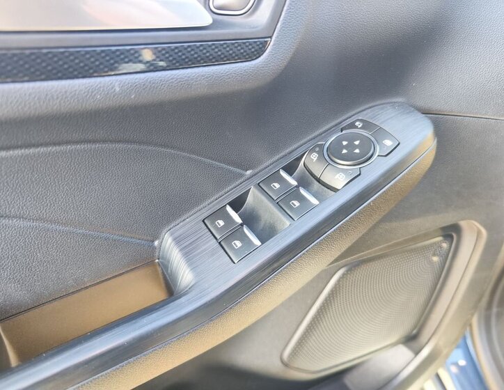 Ford Kuga SUV 1,5 l 110 kw