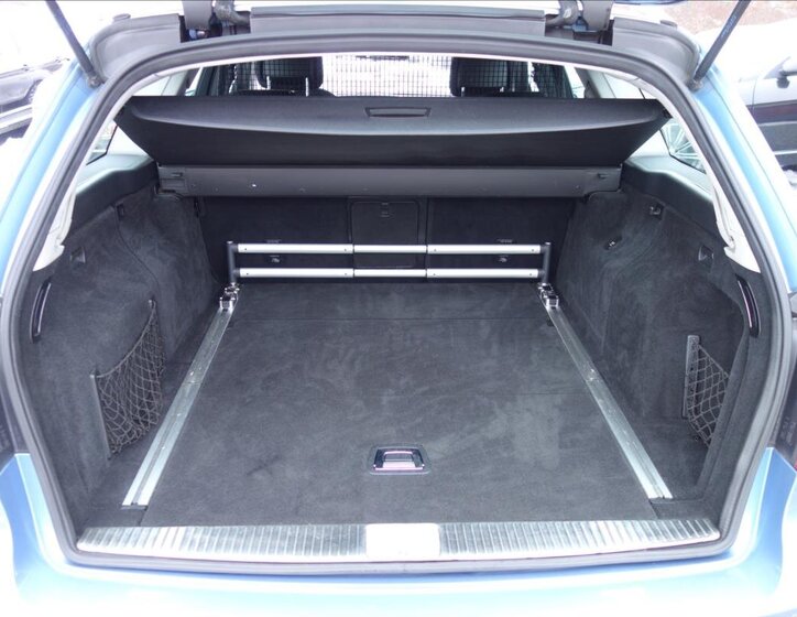 Mercedes-Benz Třídy E Kombi 3,0 l 195 kw