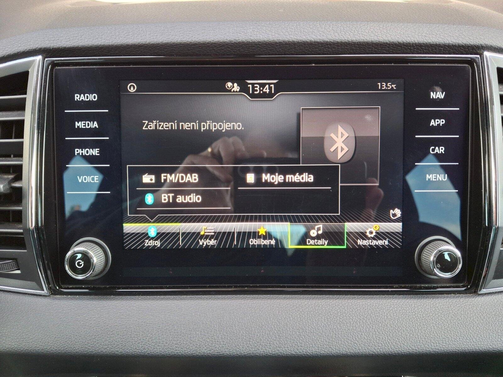 Škoda Karoq SUV / Terénní 1,5 l 110 kw