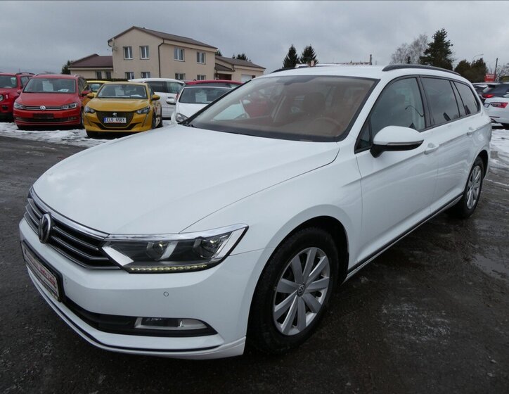 Volkswagen Passat Kombi 2,0 l 110 kw
