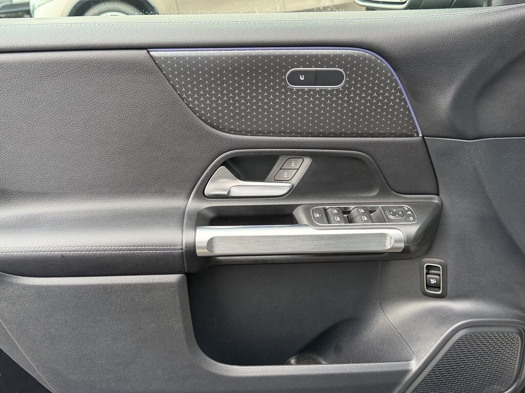 Mercedes-Benz GLB SUV / Terénní 2,0 l 110 kw