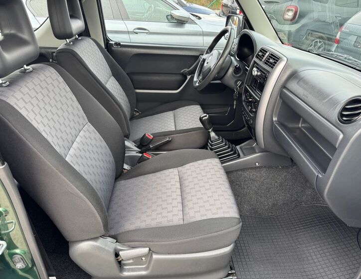 Suzuki Jimny 11